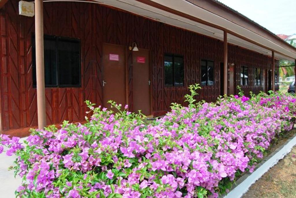 פורט דיקסון Bougainvilla Resort מראה חיצוני תמונה
